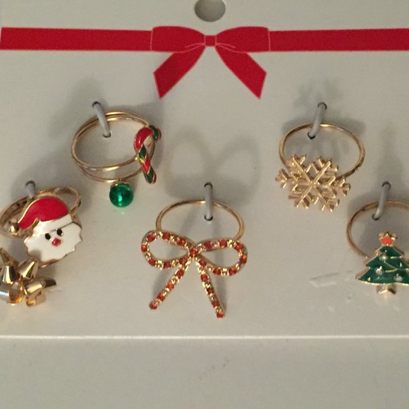 H&M 7x Christmas Rings S/M or M/L - Santa Bow Tree - Picture 1 of 9